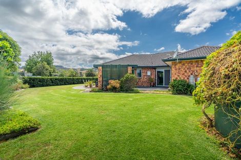 Photo of property in 21 Parker Road, Huntly, 3771