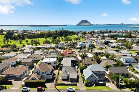 Photo of property in 26 Seaview Road, Otumoetai, Tauranga, 3110