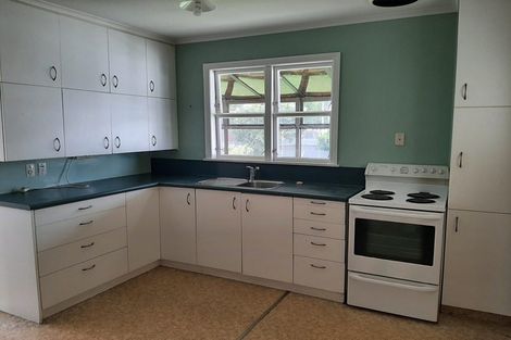 Photo of property in 15 Brett Place, Takaro, Palmerston North, 4412