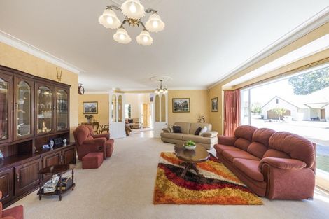 Photo of property in 1 Pastoral Lane, Hokowhitu, Palmerston North, 4410