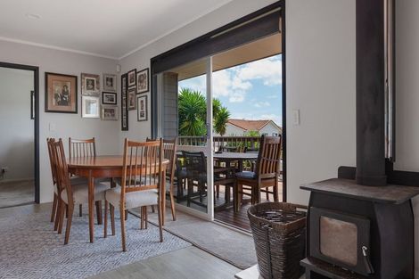 Photo of property in 1 Pohutukawa Drive, Cable Bay, 0420