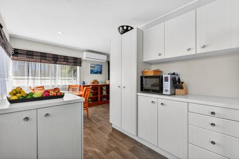 Photo of property in 130j Lakeside Drive, Orewa, 0931