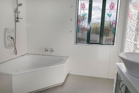 Photo of property in 11 Maclaurin Street, Dannevirke, 4930