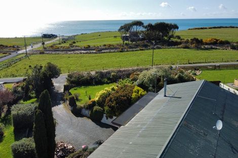 Photo of property in 27 Newcastle Street, Hampden, 9410