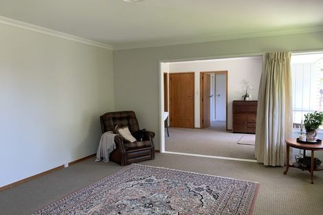 Photo of property in 16 Rata Street, Waikanae, 5036
