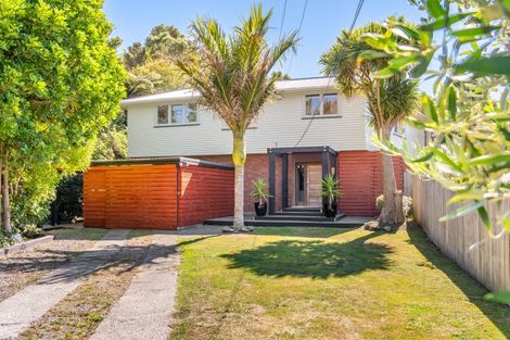 Photo of property in 14 Kotipu Place, Pukerua Bay, 5026