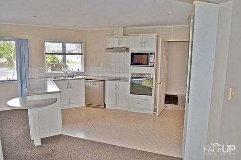 Photo of property in 107 Marina View Drive, West Harbour, Auckland, 0618