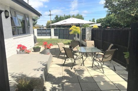 Photo of property in 2 Dunbarton Street, Redwood, Christchurch, 8051