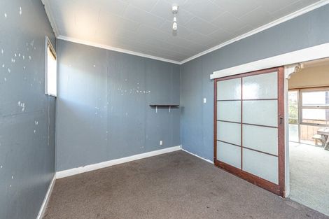 Photo of property in 65 Swiss Avenue, Gonville, Whanganui, 4501