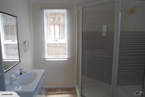 Photo of property in 24e Kenmore Street, Westown, New Plymouth, 4310