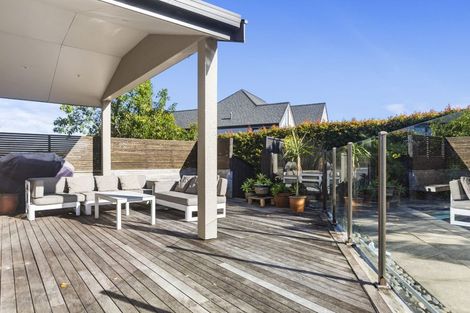 Photo of property in 21 Deanna Drive, West Harbour, Auckland, 0618