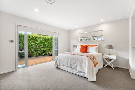 Photo of property in 7 Laurie Street, Red Beach, 0932