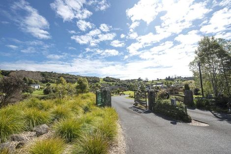 Photo of property in 53 Rautahi Terrace, Redvale, Albany, 0792