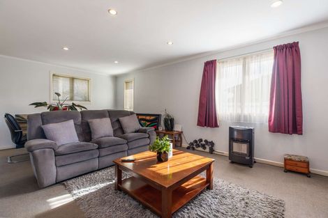Photo of property in 75 Marne Road, Papakura, 2110