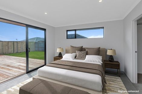 Photo of property in 11 Kapiakauri Road, One Tree Point, 0118