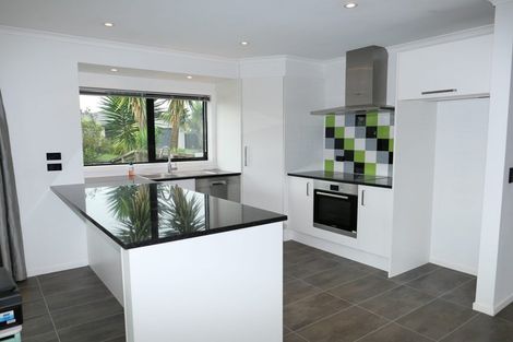 Photo of property in 10 Moy Place, Otaki, 5512