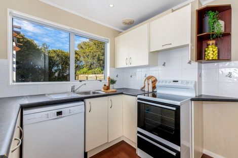 Photo of property in 1 Anaheim Place, Churton Park, Wellington, 6037