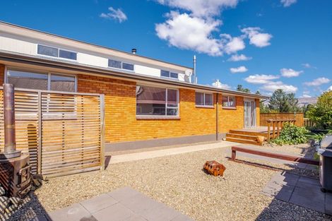 Photo of property in 93 Newcastle Street, Clyde, 9330