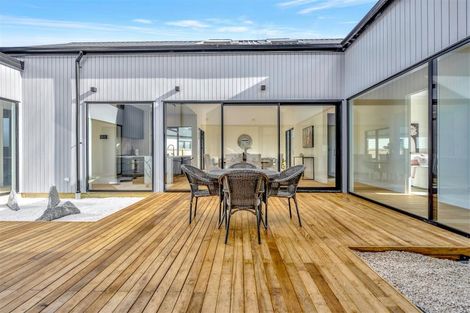 Photo of property in 14 Waka Ama Road, Karaka, Papakura, 2113