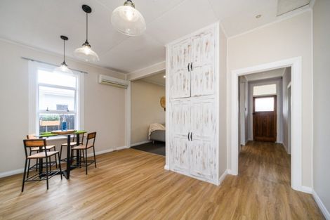 Photo of property in 19 Carlisle Street, Milson, Palmerston North, 4414