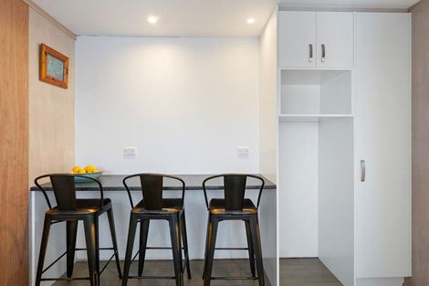 Photo of property in 10a Alexander Road, Raumati Beach, 5032