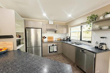 Photo of property in 23 Jeffs Road, Flat Bush, Auckland, 2016