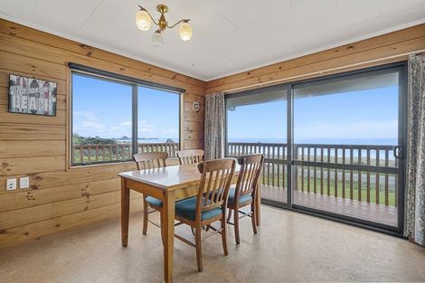 Photo of property in 10 Ben Avon Grove, Cape Palliser, Pirinoa, 5772