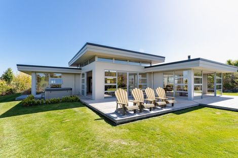 Photo of property in 28 Kayforce Road, Ocean View, Dunedin, 9035