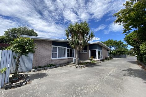 Photo of property in 276 Yaldhurst Road, Avonhead, Christchurch, 8042