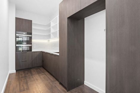 Photo of property in 5 Waipuia Place, Greenhithe, Auckland, 0632