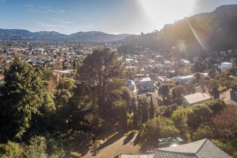 Photo of property in 1/11 Wyndrum Avenue, Waterloo, Lower Hutt, 5011