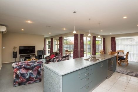 Photo of property in 27 Mistral Road, Northwood, Christchurch, 8051