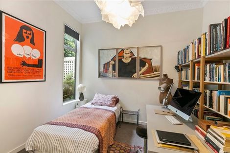 Photo of property in 31 Newman Terrace, Thorndon, Wellington, 6011