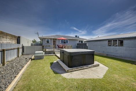 Photo of property in 69 Clarence Cox Crescent, Pirimai, Napier, 4112