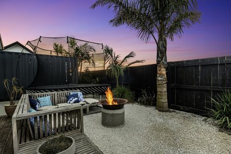 Photo of property in 8 Senecio Way, Papamoa Beach, Papamoa, 3118