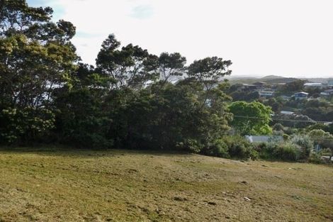 Photo of property in 2 Morey Road, Cable Bay, 0420