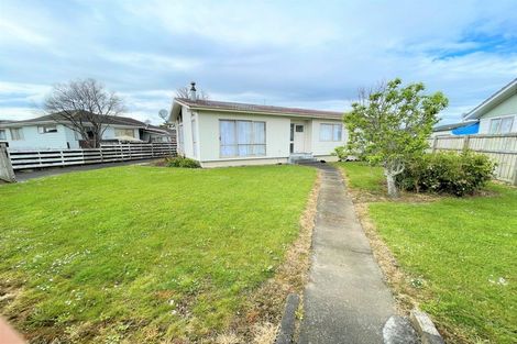 Photo of property in 107 Hyperion Drive, Randwick Park, Auckland, 2105