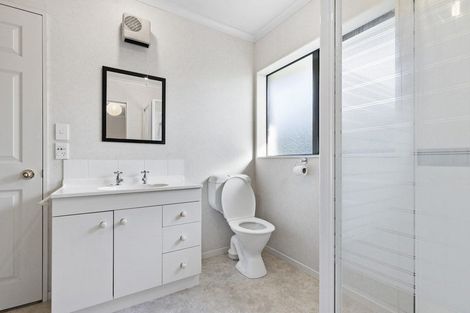 Photo of property in 110 Pahiatua Street, Hokowhitu, Palmerston North, 4410