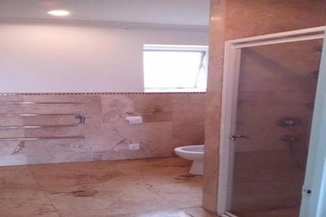 Photo of property in 281 Sturges Road, Henderson Valley, Auckland, 0612