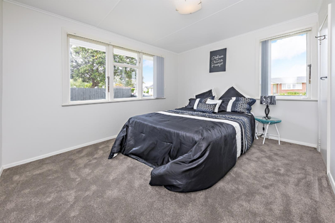 Photo of property in 7 Fairey Place, Mangere, Auckland, 2022