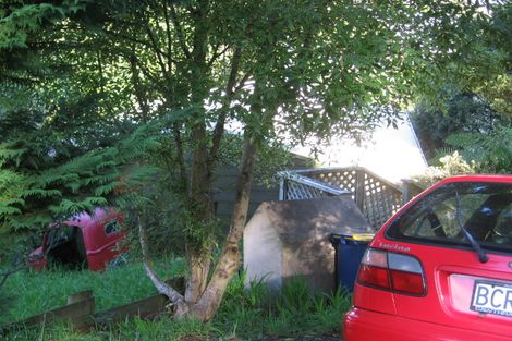 Photo of property in 46 Laingholm Drive, Laingholm, Auckland, 0604