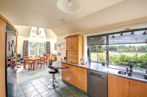 Photo of property in 21 Helensbrook Road, Milton, 9220