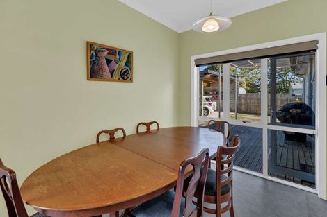 Photo of property in 10 William Street, Marton, 4710