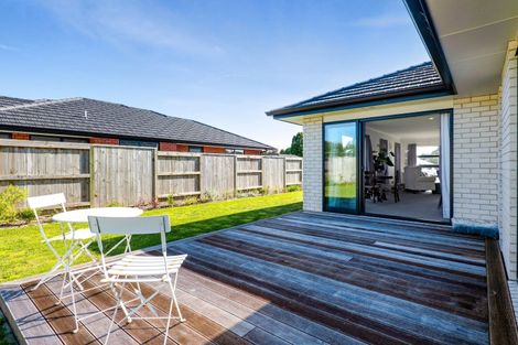 Photo of property in 3 Tangaroa Street, Waitara, 4320