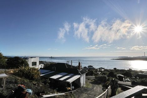 Photo of property in 10 Raymond Street, Bluff, 9814