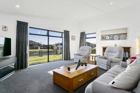 Photo of property in 10 Windsor Street, Richmond Heights, Taupo, 3330