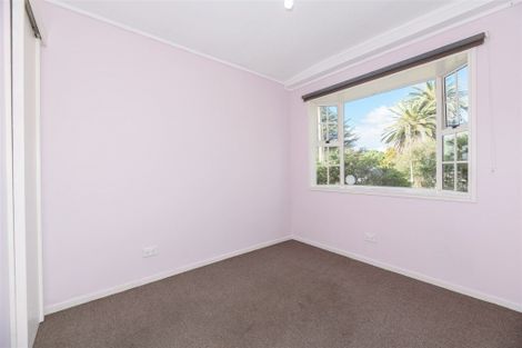 Photo of property in 2 Walters Road, Mount Wellington, Auckland, 1062