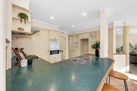 Photo of property in 12 Ballycullanie Place, Dannemora, Auckland, 2016