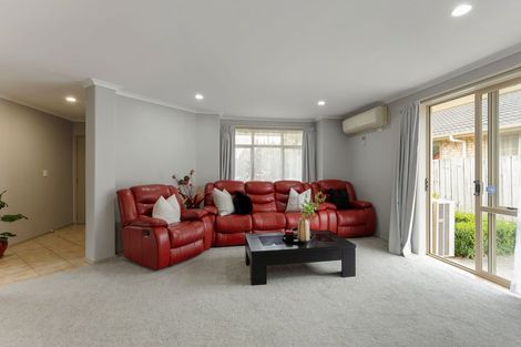 Photo of property in 81 Mount View Road, Melville, Hamilton, 3206