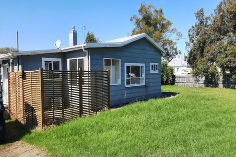 Photo of property in 1 Lyndhurst Street, Awapuni, Gisborne, 4010